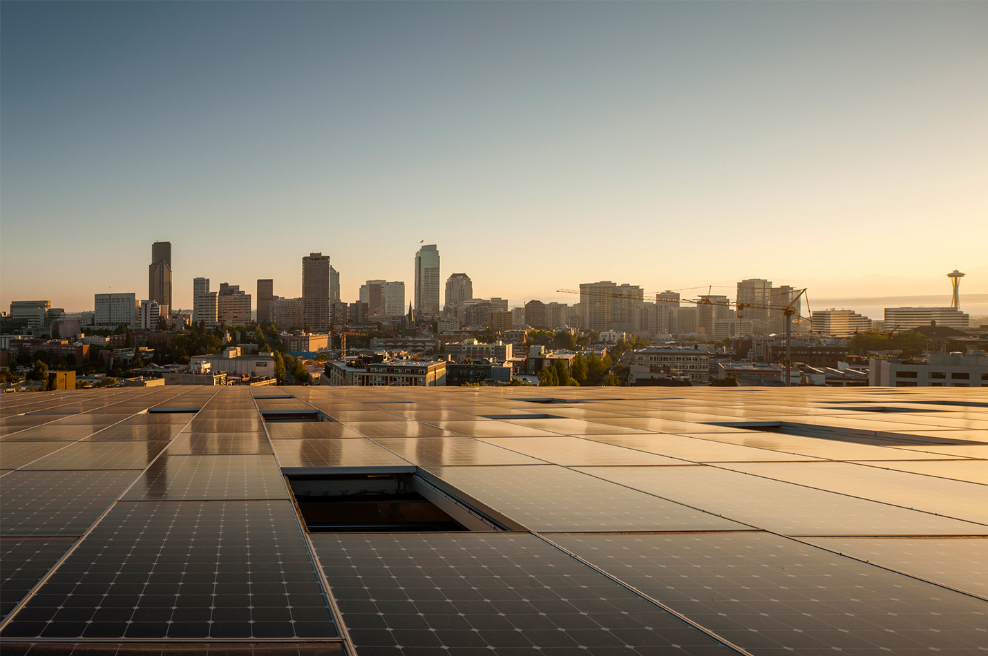 solar panels on the bullitt center in seattle