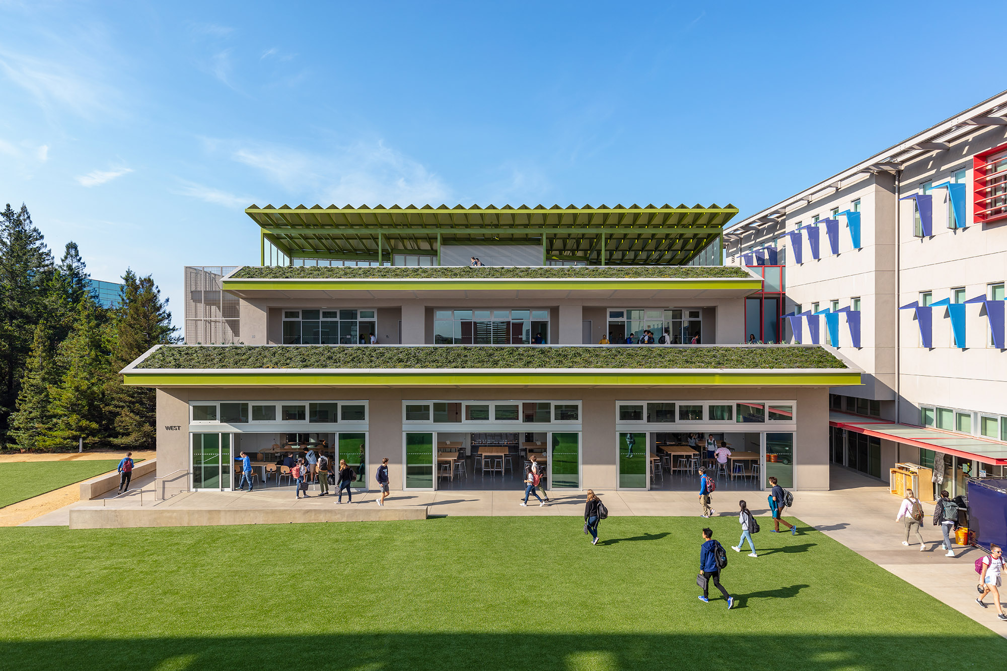 Nueva School at Bay Meadows, Diane Rosenberg Wing, San Mateo, CA. Image courtesy of Leddy Maythum Stacy Architects.